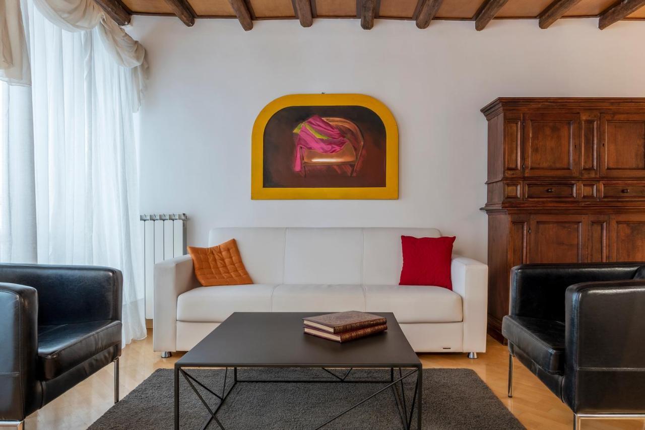Pantheon View Apartment Rome Exterior photo