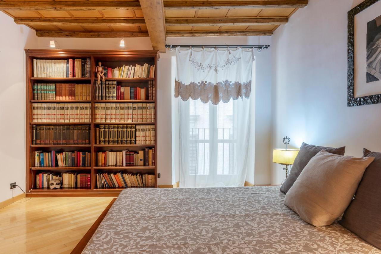 Pantheon View Apartment Rome Exterior photo