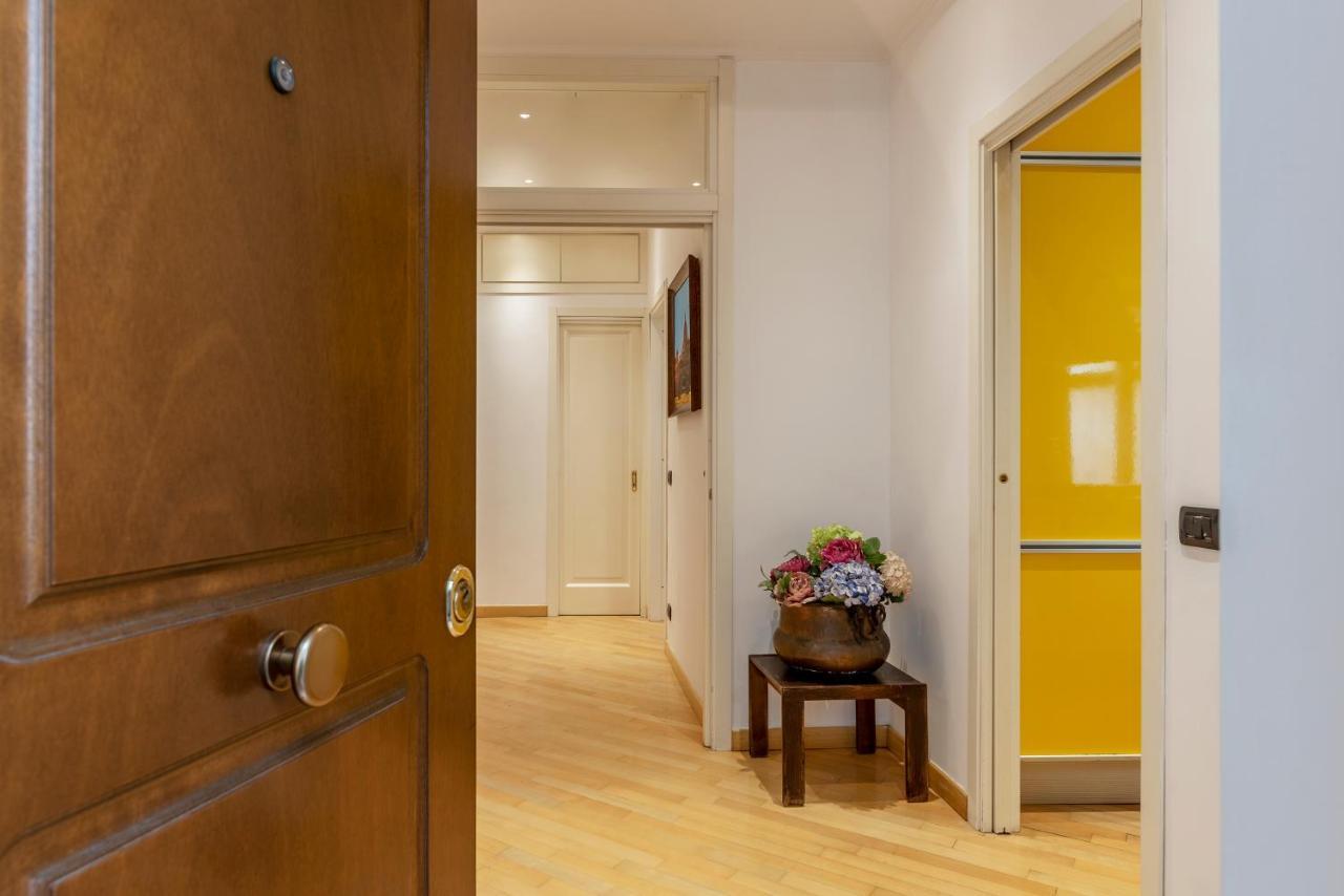Pantheon View Apartment Rome Exterior photo